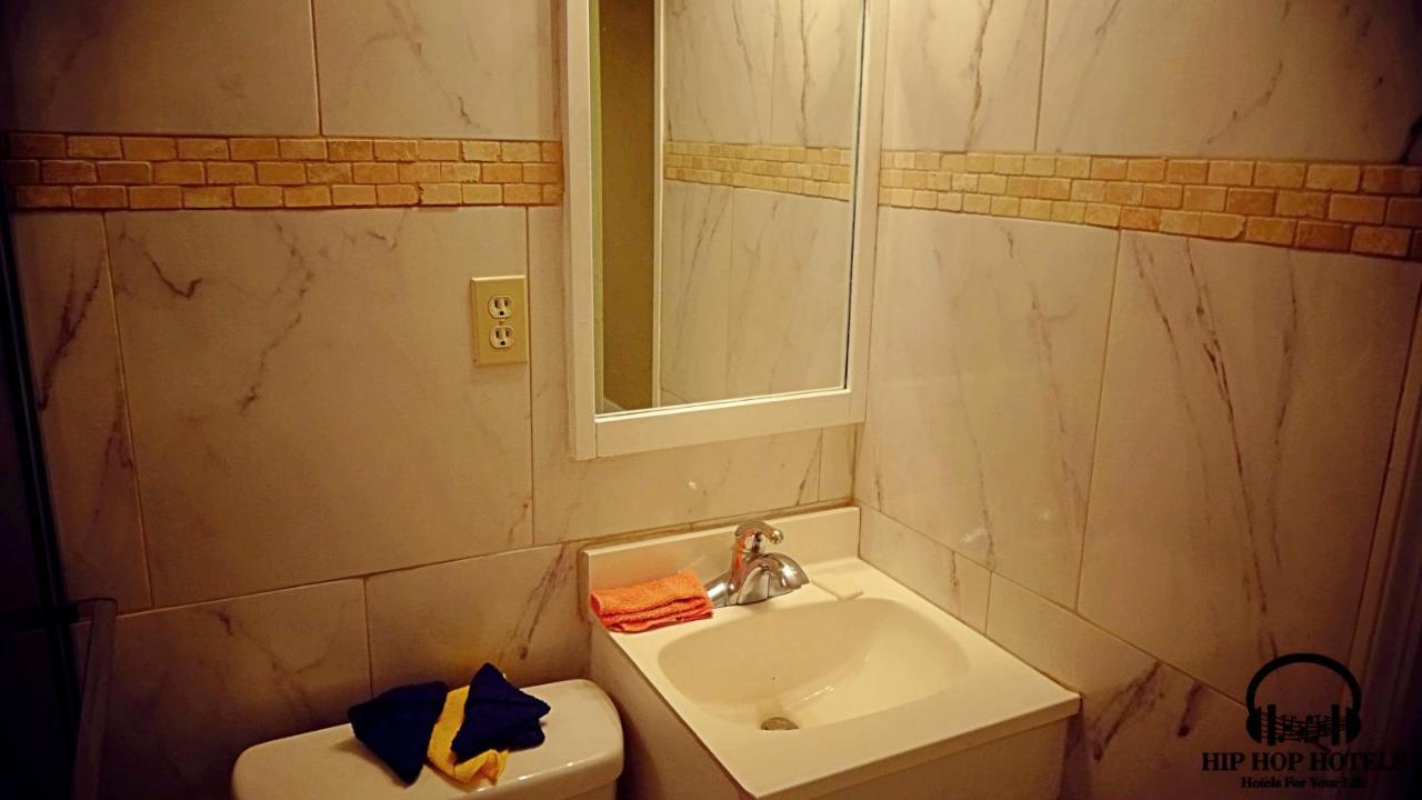 The Hip Hop Hotels Tampa Ngoại thất bức ảnh